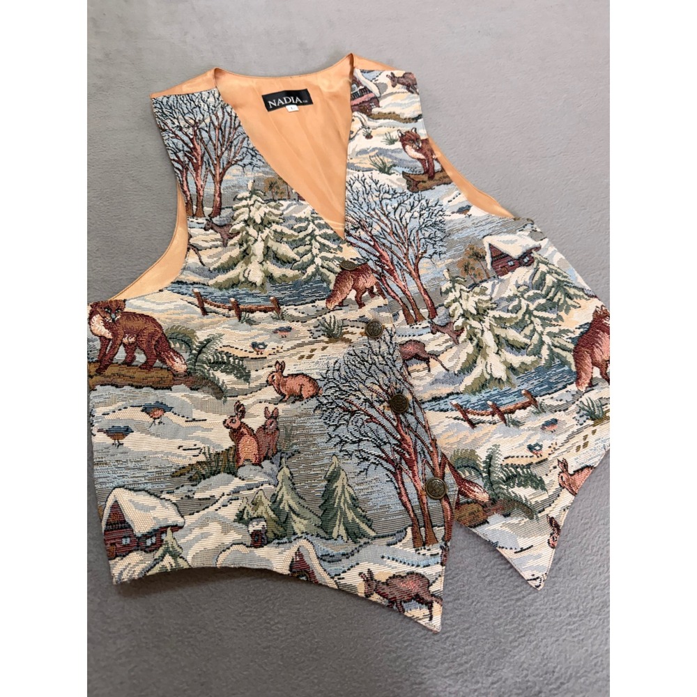 Nadia‎ Tapestry Nature Scene Vest Size L Embroidered Animals Cabin Cottagecore